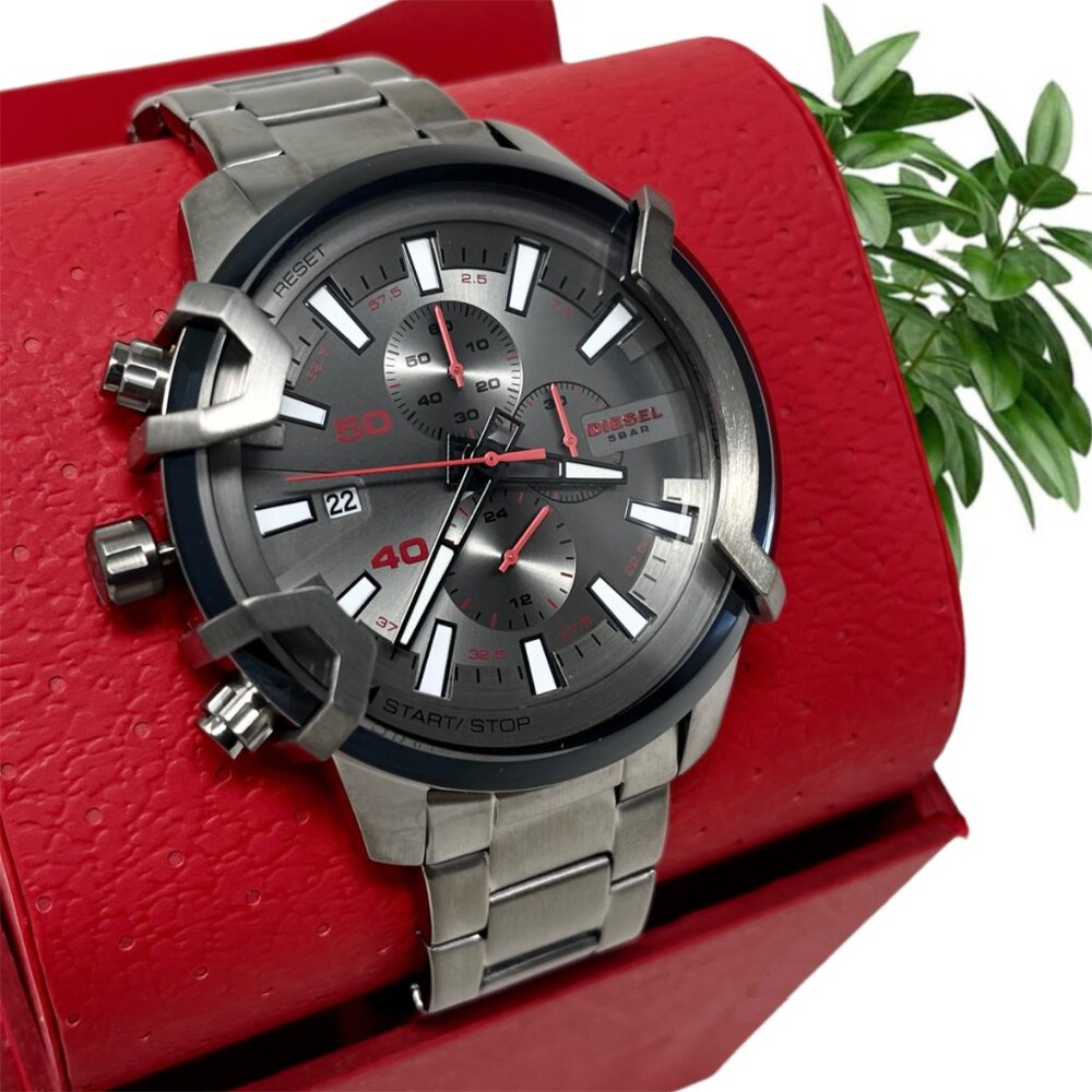 NWT DIESEL Griffed Chronograph Gunmetal-Tone Stainless Steel Watch DZ4586